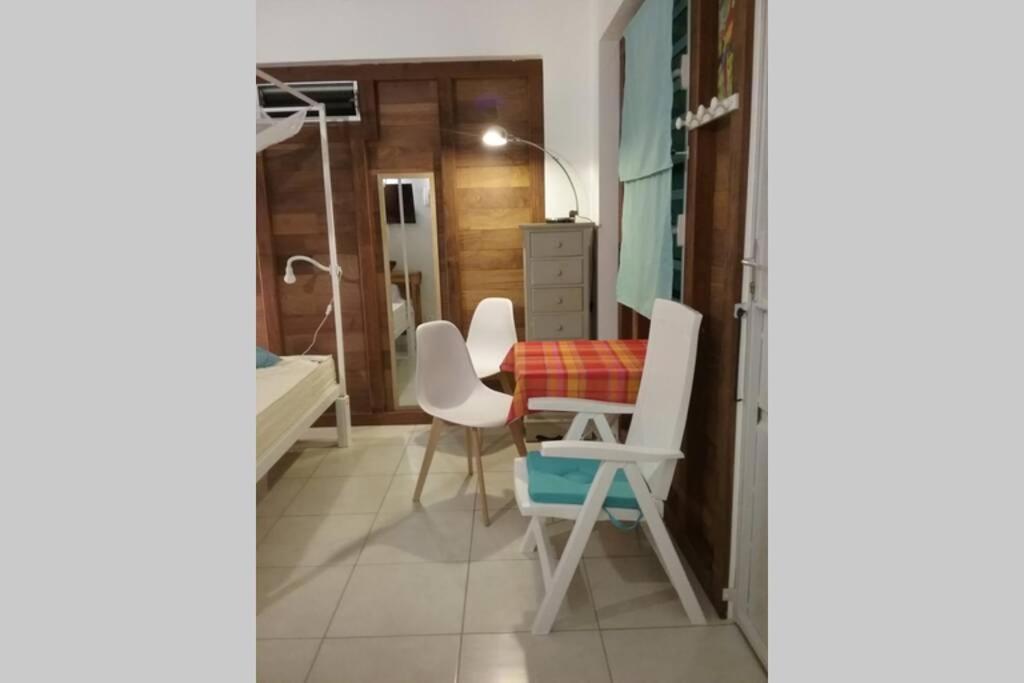 Gîte Cajou dans Domaine Tropical ventilé à Sainte-Anne Extérieur photo
