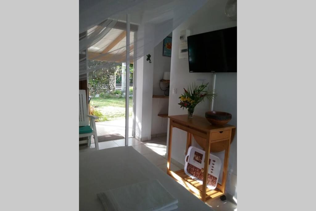 Gîte Cajou dans Domaine Tropical ventilé à Sainte-Anne Extérieur photo